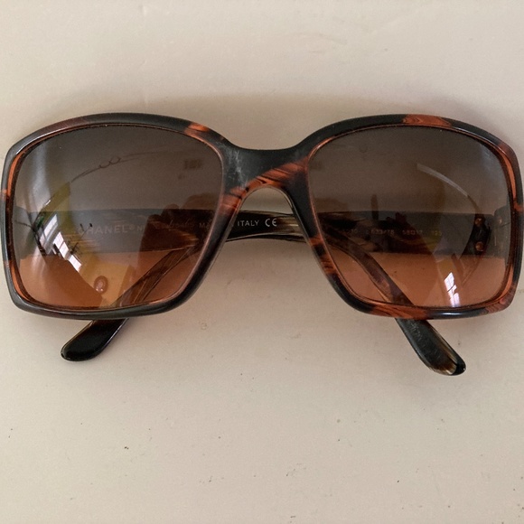CHANEL Tortoise Sunglasses 5030 C633/78 58017 125/Case/Cloth/Box/EUC/WORN TWICE! - Picture 12 of 13